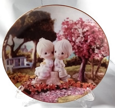 Precious Moments "Wishing You Roads Of Happiness" Mini Collector Plate