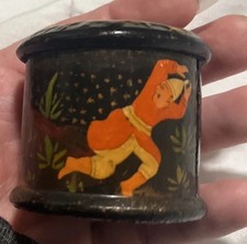 Hand-Painted Kashmiri Papier-Mâché Egg Trinket Box with Rooster & Hen Motif — listing 4
