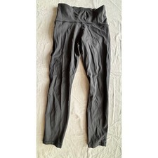 Lululemon Cropped Athletic Leggings in Gray Textured Print — listing 2