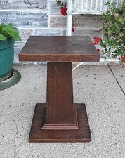 Antique Victorian Mahogany Round Pedestal Center Table with Carved Paw Feet — listing 4