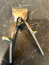 Antique Hand-Operated Manual Hair Clippers / Barber Shears — listing 2