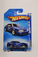 Hot Wheels Ford Mustang SVO 'Cobra' Red Diecast Car — listing 2