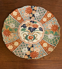 Two-Tier Imari Pattern Cake Stand in the Derby/Mason's Style with Brass Center Fitting — listing 2