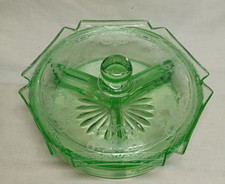 Green Uranium Depression Glass Divided Grill Platter, Recollection/Madrid-Style Pattern, 10 inch — listing 2