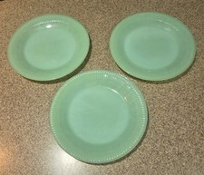 Fire-King Jane Ray Jadeite 12-Piece Set with Fiesta Yellow Plates, listing 2