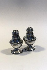 Pair of Silver Plate Open Salt Cellars with Matching Salt Spoons — listing 4
