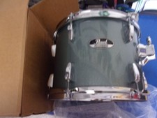 Pearl Roadshow Jr. Complete Drum Set with Hardware & Accessories — listing 2