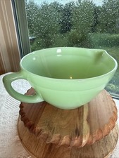 Vintage Jadite Green Glass Small Mixing Bowl with Pouring Spout, 4" x 6.5" — listing 6