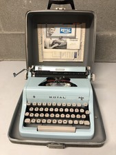 Royal Quiet De Luxe Portable Typewriter with Case and Accessories — listing 5