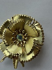 Vintage Gold-Tone Layered Petal Flower Brooch with Faux Pearl Center — listing 3
