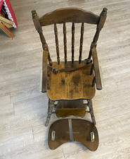 Vintage Colonial-Style Curved-Back Wood Side Chair — listing 4
