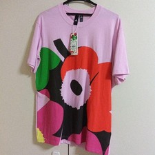 adidas Originals x Marimekko Unikko Floral Tee in Black & Gold — listing 5