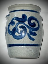 Vintage Westerwald Salt-Glazed Stoneware Lidded Crock with Cobalt Bullseye — listing 3