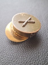 WWI/WWII US Army Infantry Officer's Cap Figural Locket Trinket Box with Crossed Rifles and Eagle Insignia