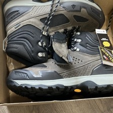 Vasque Mid-Height Hiking Boots (Men's) — listing 5