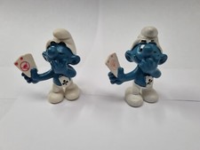 1982 Schleich Peyo Smurf PVC Figure Carrying Cake on Original Wallace Berrie Card