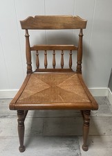 Vintage Colonial-Style Curved-Back Wood Side Chair — listing 3