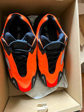 adidas Yeezy Boost 700 MNVN Orange — listing 2