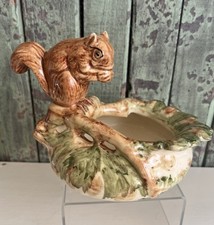 Weller Pottery Woodcraft Squirrel Jardiniere / Planter with High-Relief Squirrel and Oak Leaf Design — listing 5