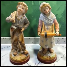 Bisque Porcelain Figurine of Boy and Girl Kissing with Flower Basket — listing 3