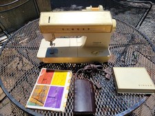 Vintage Singer Futura Electric Sewing Machine in Wooden Cabinet Table — listing 2