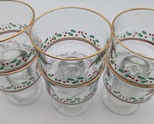 Vintage Holly & Berry Clear Glass Christmas Saucers, Set of 2 — listing 4