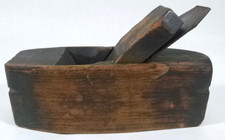 Vintage Wooden Coffin Smoothing Plane with Adjustment Knob, listing 3