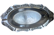 Krome Kraft Farber Bros Oval Bread Tray with Pierced Scrolled Rim — listing 4