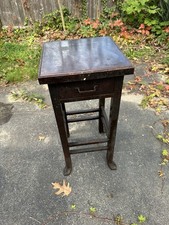 Antique Mahogany Sheraton-Style Tall Chest of Drawers with Flame Veneer
