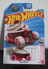 Hot Wheels Sweet Rides Cruise Bruiser Cupcake Car, #196/250, Short Card — listing 3