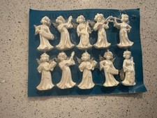 Pair of Vintage Musician Angel Figurines Playing Accordion and Flute, Carved-Wood Style Ceramic/Chalkware — listing 5