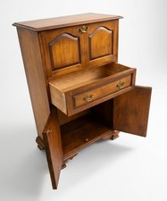 Antique Mahogany Gentleman's Chifforobe with Queen Anne Legs — listing 2