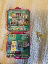 Polly Pocket Party Game by RoseArt (Over 50 Pieces, 4 Figures & 4 Vehicles) — listing 4