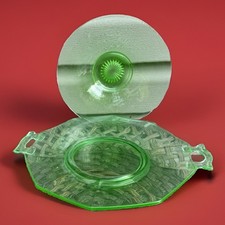 Green Depression Glass Footed Sherbet / Ice Cream Dish, Paneled Fan-Shaped Bowl Set of 4, listing 4