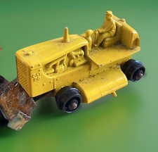 Vintage Matchbox Lesney King Size Caterpillar Crawler Tractor / Bulldozer, Yellow & Green with 'COBRA' Engine — listing 3