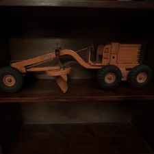 Vintage Model Toys Adams Diesel Motor Grader Pressed Steel Toy — listing 4