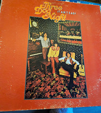 Around the World with Three Dog Night - Double LP (Live) Looks near-mint/glossy — listing 6