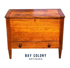 Antique Primitive Pine Sugar Chest / Cellarette on Turned Legs with Single Drawer