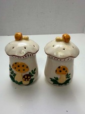 Ceramic Toadstool Mushroom Salt and Pepper Shaker Set — listing 5
