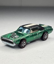 Vintage Die-Cast Hot Rod with Exposed Chrome Engine and #8-Ball Graphics (Pink/Magenta) Matchbox — listing 4