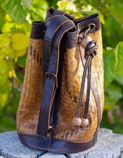 Vintage Woven Straw & Tan Leather Structured Top-Handle Handbag with Turn-Lock Closure