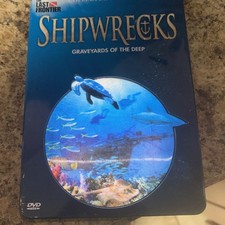 Underwater Shipwreck Scene Collector Plate in Porthole Frame