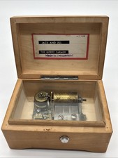 Thorens Inlaid Wooden Music Box No. 60 - Plays 'Happy Birthday' and 'Bye Baby Bunting' — listing 3