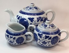 Blue and White Chinoiserie Floral Tea Set with Gold Trim (Teapot, Sugar Bowl, Creamer) — listing 4