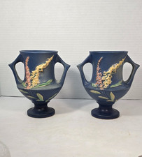 Roseville Pottery Foxglove Two-Handled Vase in Blue — listing 3