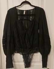 Black Lace Long Sleeve Bustier Thong Bodysuit — listing 2