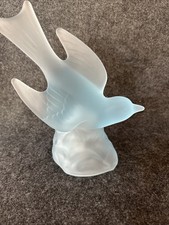 Frosted Blue Satin Glass Bluebird Figurine with Raised Wings — listing 3