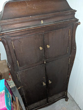 Antique Victor Victrola Upright Console Phonograph Cabinet with Crank — listing 6