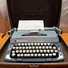 Vintage Penncrest Manual Portable Typewriter with Blue Body and White Keys, Includes Carrying Case — listing 5