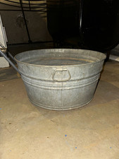 Vintage Galvanized Round Wash Tub with Side Handles